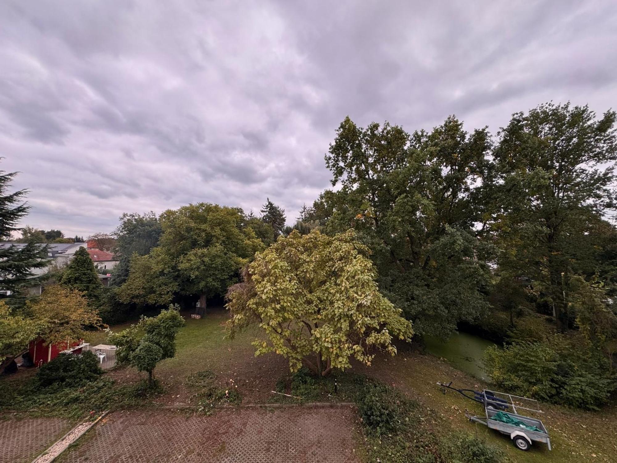 Fc-Apartmenthaus Falkensee Mit Grossem Garten Und Pkw Stellflaechen Exterior foto
